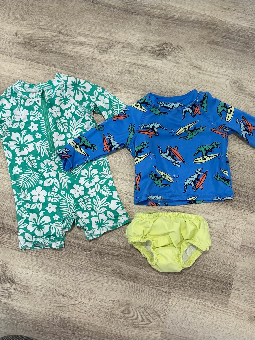 Lot Of 3 Wonder Nation Boys 3-6 Months Swimsuit Rashguard Diaper Combo